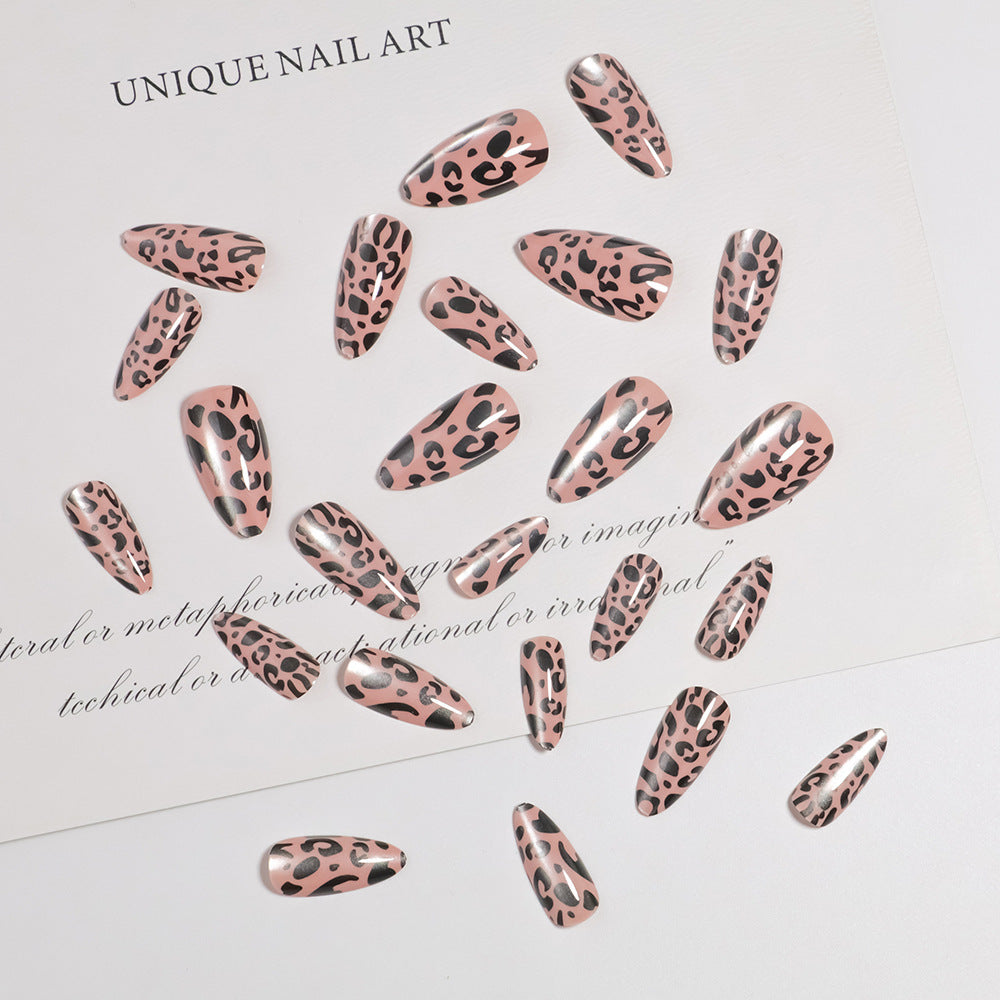 Artistic Animal Print Press-On Nails Kalsten