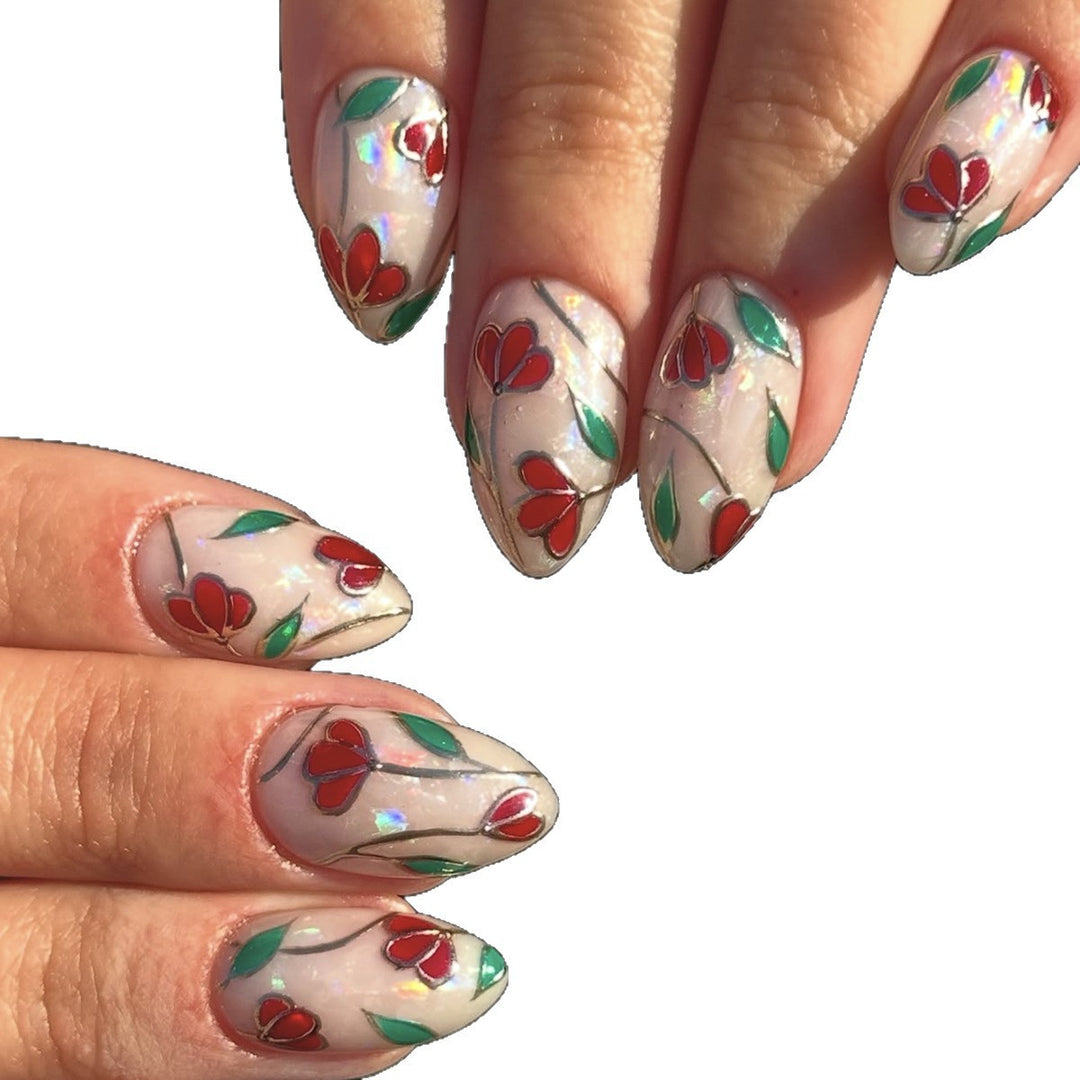 Nail art set with floral accents and glitter Kalsten
