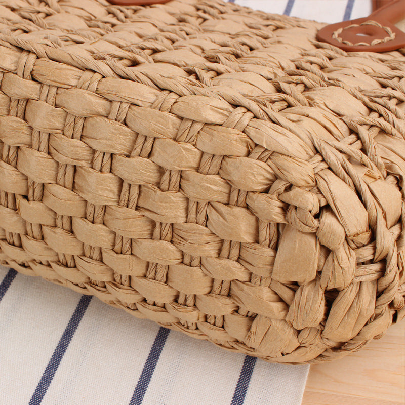 Handcrafted wicker bag with elegant leather accents Kalsten