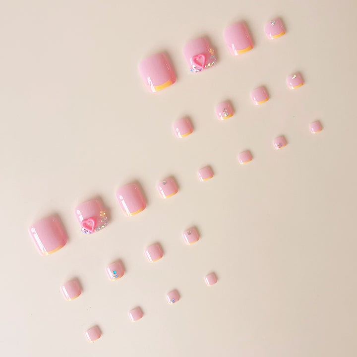 Artificial nail set with playful 3D design and sparkling accents Kalsten