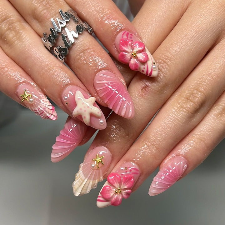 Artificial nail set with maritime motifs and glamorous accents Kalsten