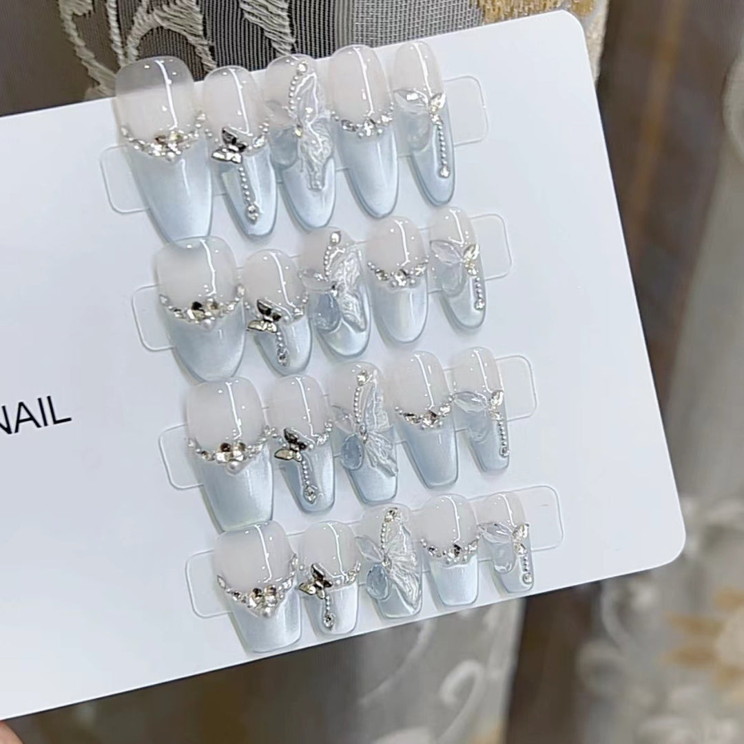 Elegant Press-On Nail Art Set with Detailed Embellishments Kalsten