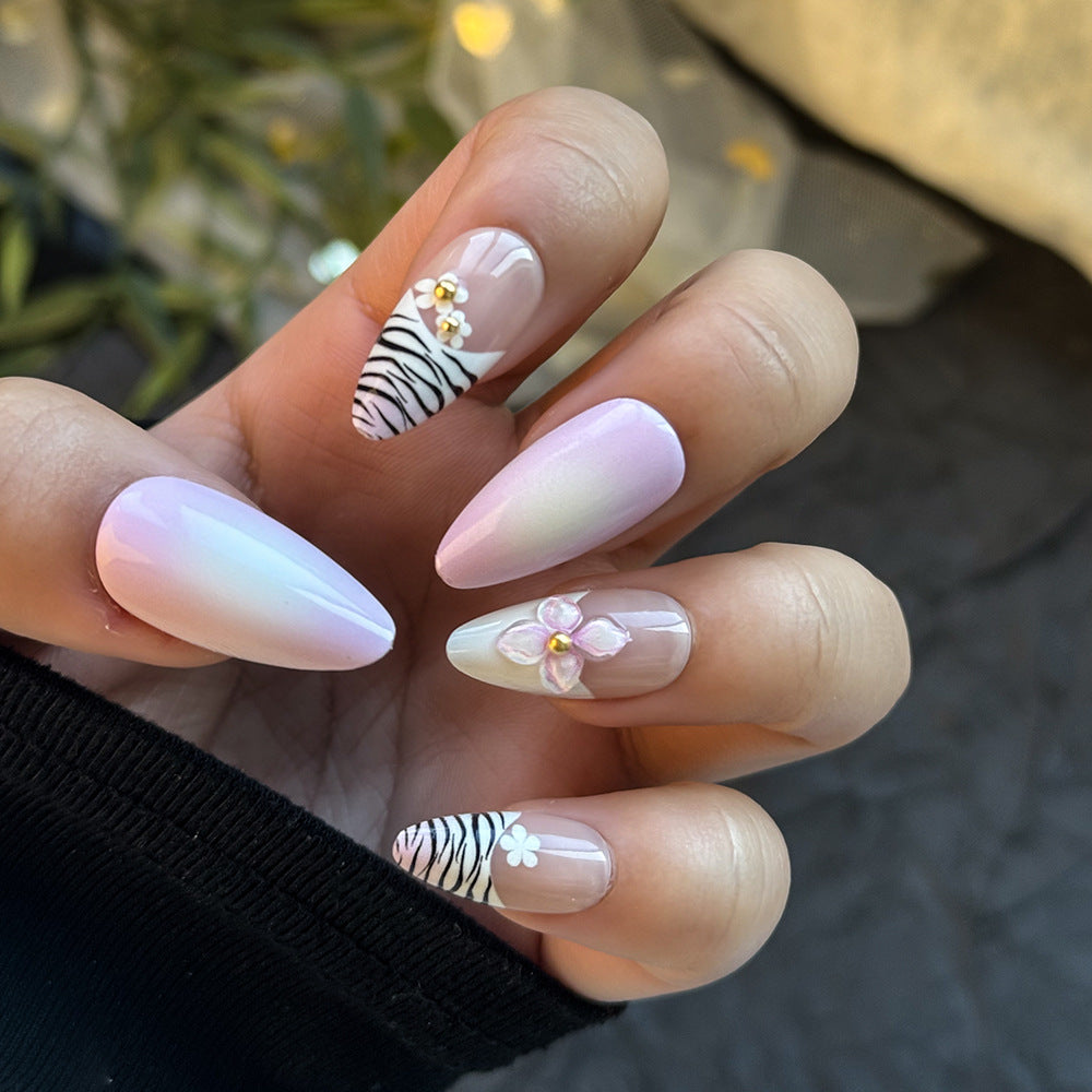 Elegant Floral Embellished Press-On Nails Kalsten