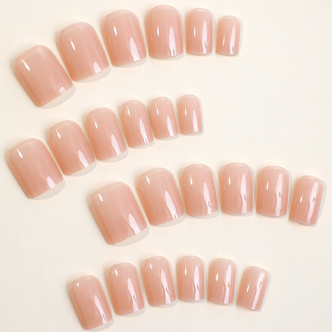 Acrylic nail set with elegant, natural finish Kalsten