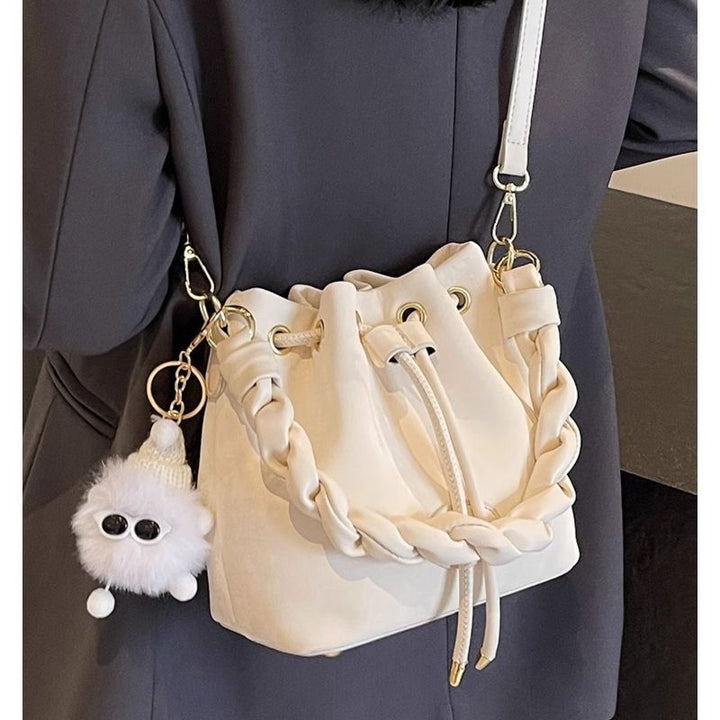 Stylish Crocheted Shoulder Bag Kalsten