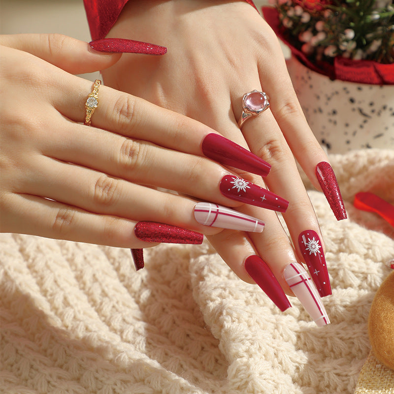 Artful Gel Nails in Festive Design Kalsten