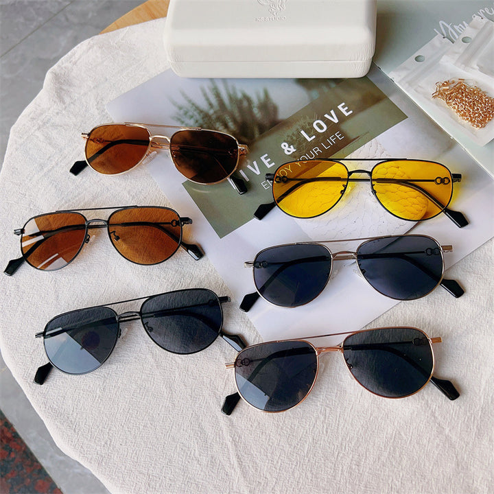 Vintage-Inspired Aviator Sunglasses Kalsten