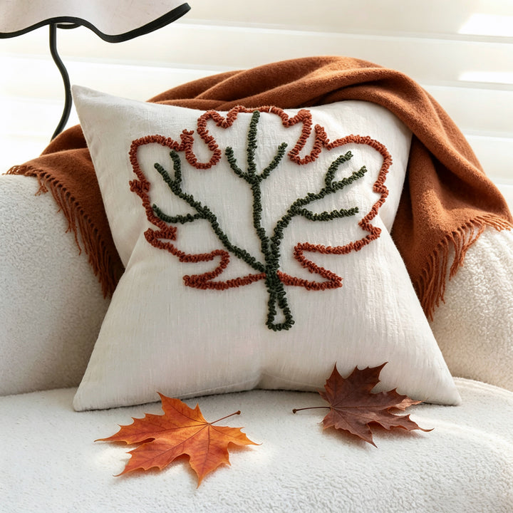 Decorative cushion cover with hand-tufted leaf design and fine cotton-linen blend Kalsten