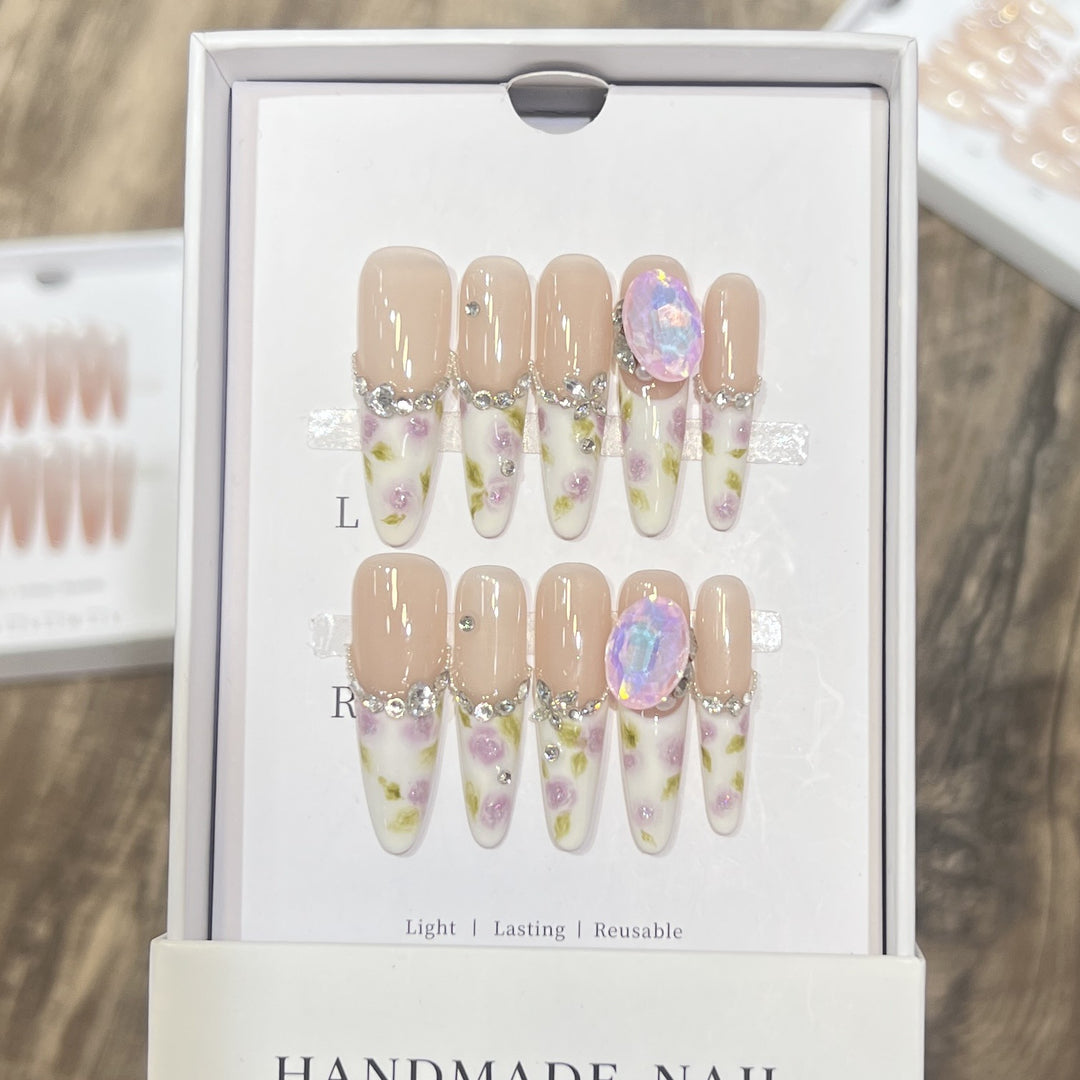 Decorative Floral Stiletto Press-On Nail Set Kalsten