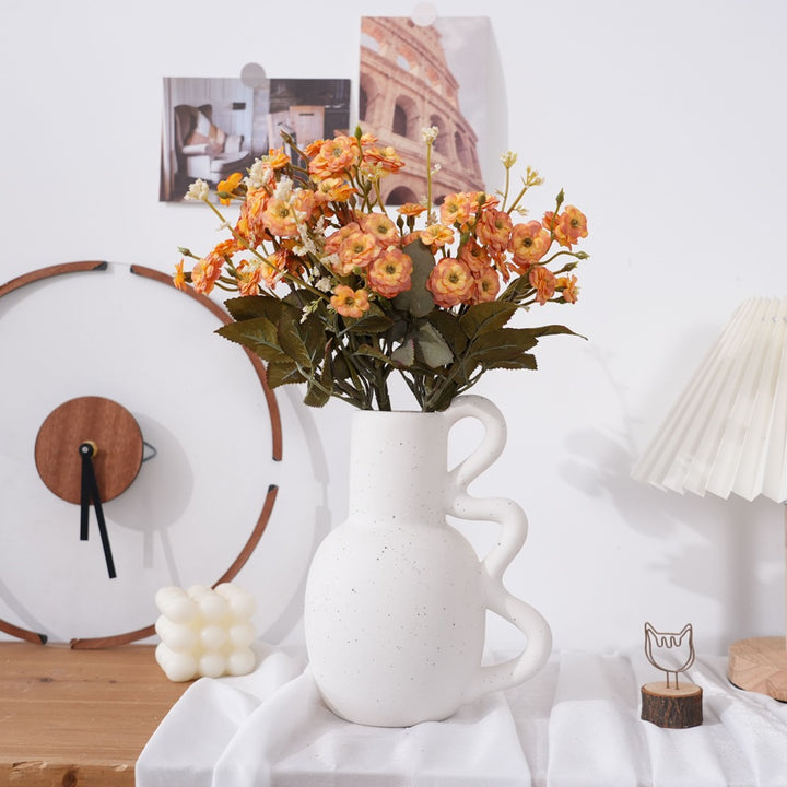 Vintage-Inspired Dried Flower Bouquet