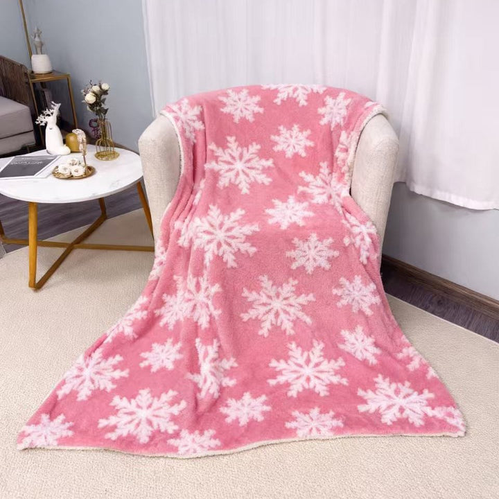 Christmas-Themed Plush Blanket