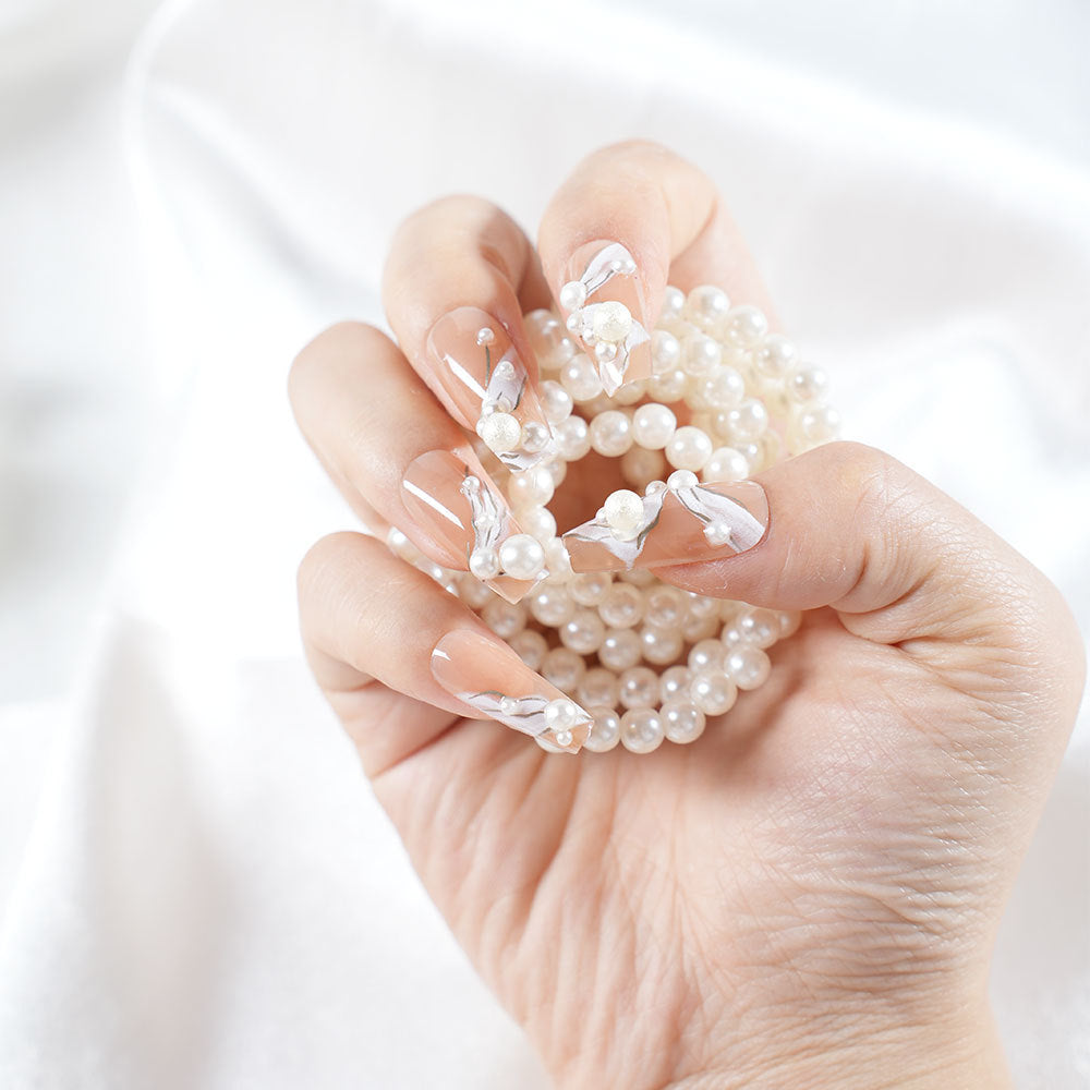 Pearl Embellished Press-On Nail Set Kalsten