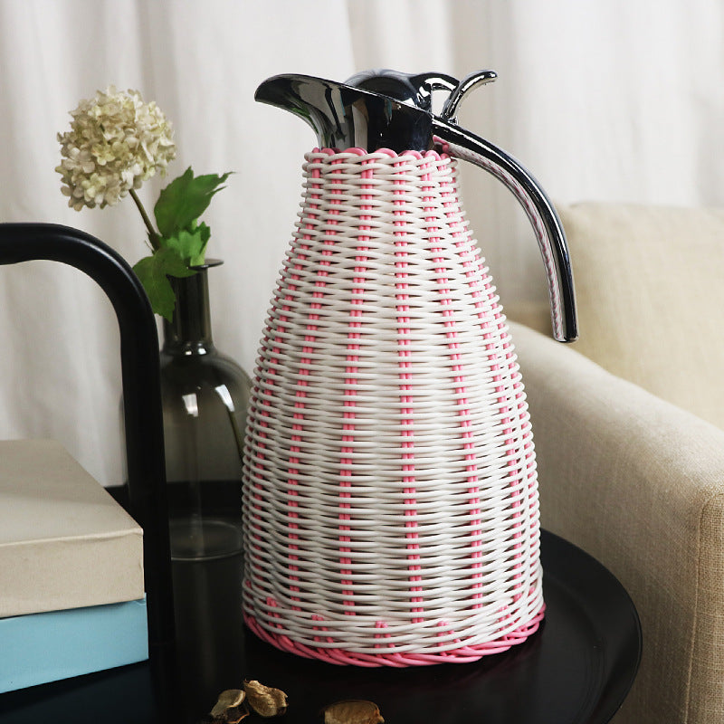 Stylish water carafe with woven design Kalsten