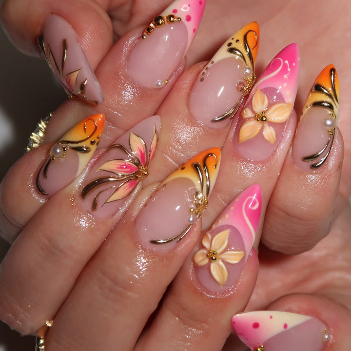 High-Design Floral Nail Art Extensions Kalsten