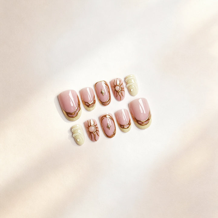 Elegant and Stylish Nail Set Kalsten