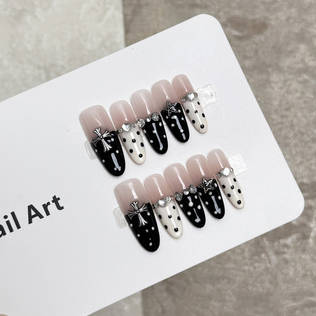 Decorative Animal Print Press-On Nail Set Kalsten