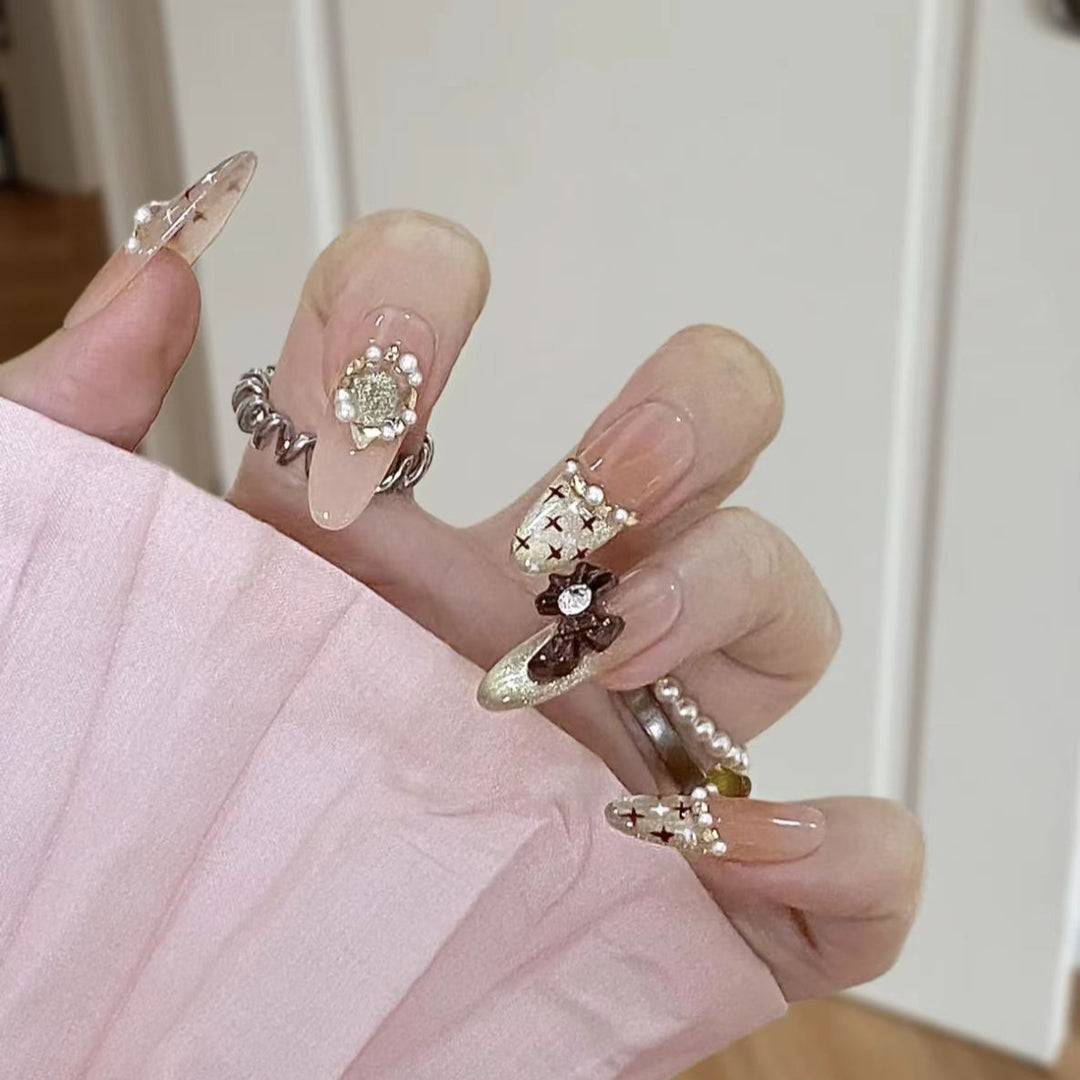 Luxury Decorative Press-On Nail Art Kalsten