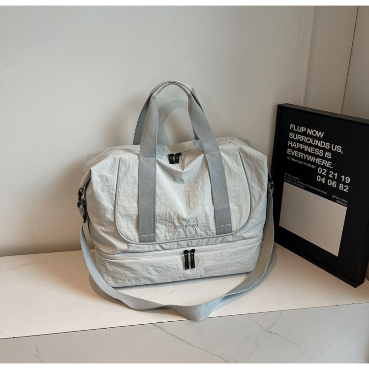 Versatile Lightweight Multi-Functional Weekender