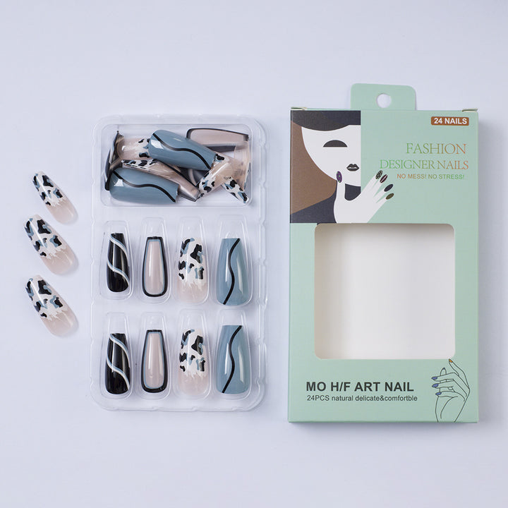 Artificial nails in modern animal pattern design Kalsten