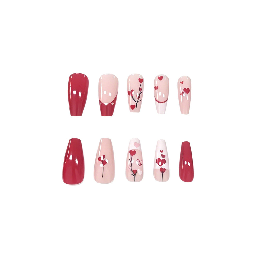 Heart-Themed Nail Art Kalsten