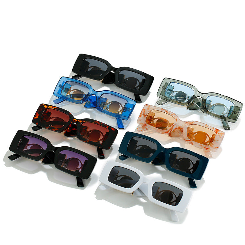 Fashion-Forward Bold Square Sunglasses Kalsten