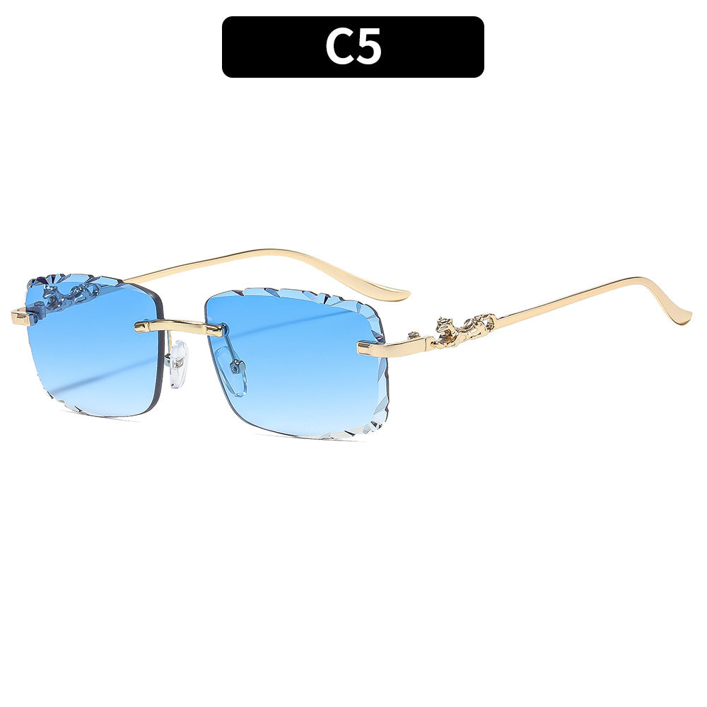 Elegant Floral-Accent Square Frame Sunglasses