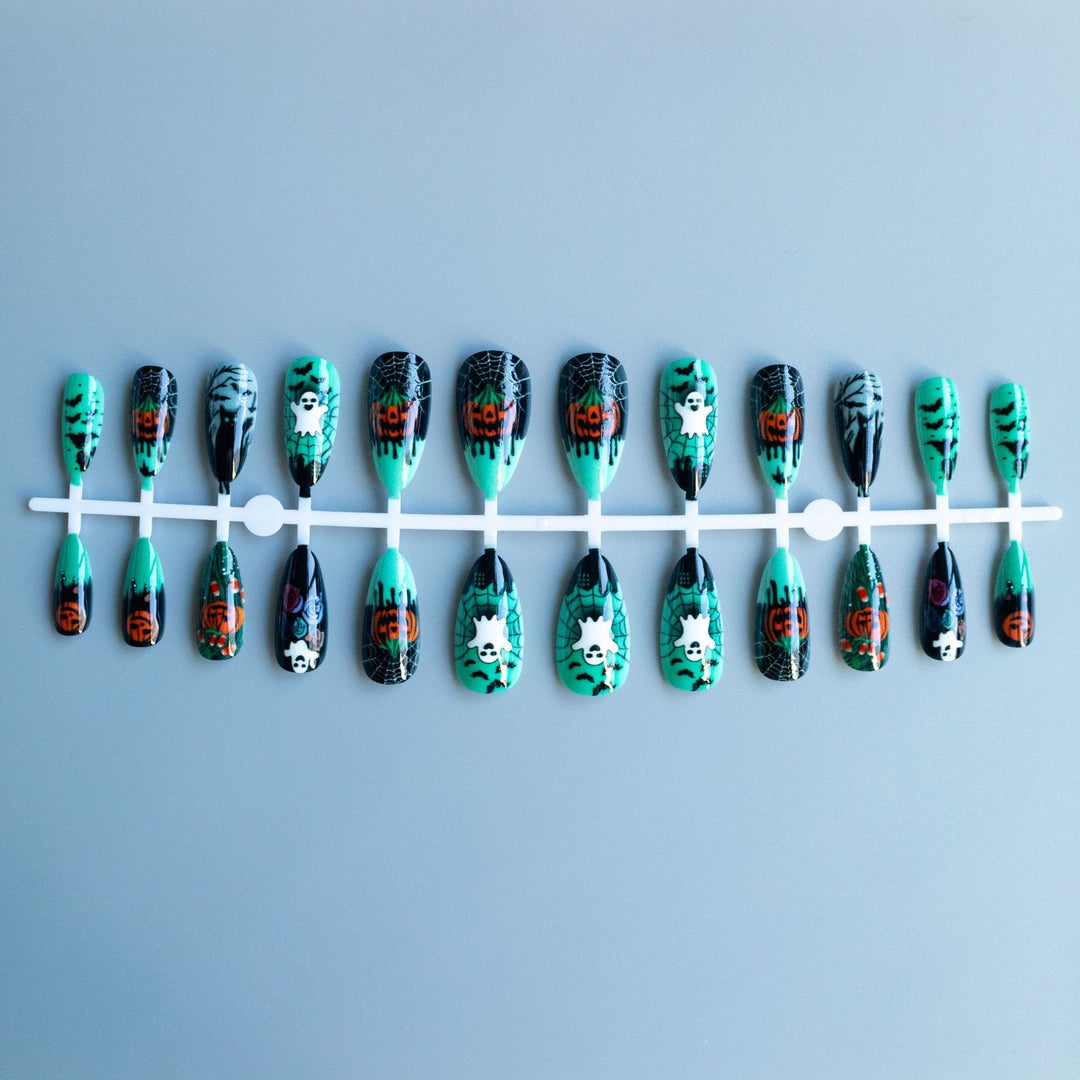 Halloween-Themed Creative Nail Art Kit  1790957806
