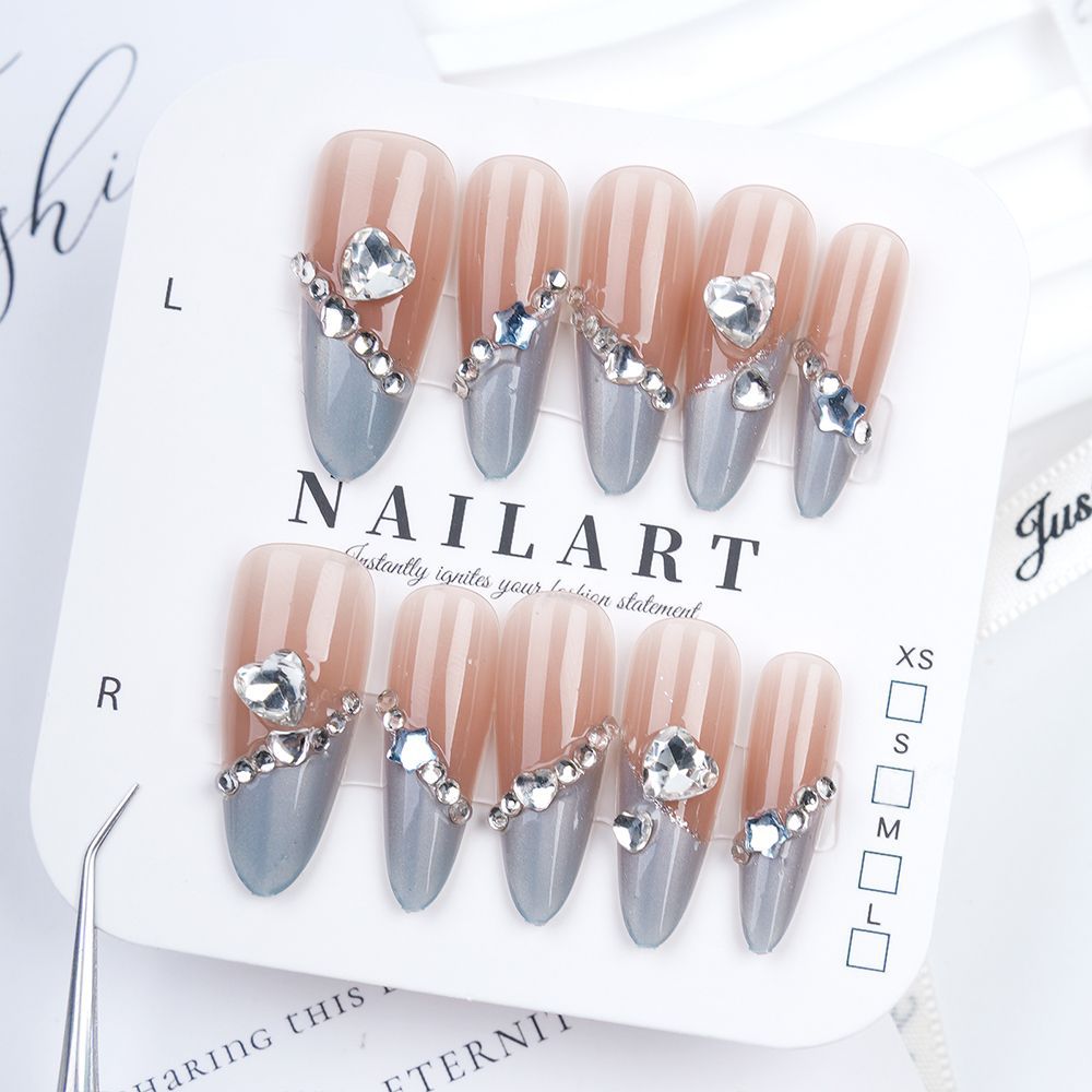 Decorative 3D Butterfly Press-On Nails Kalsten