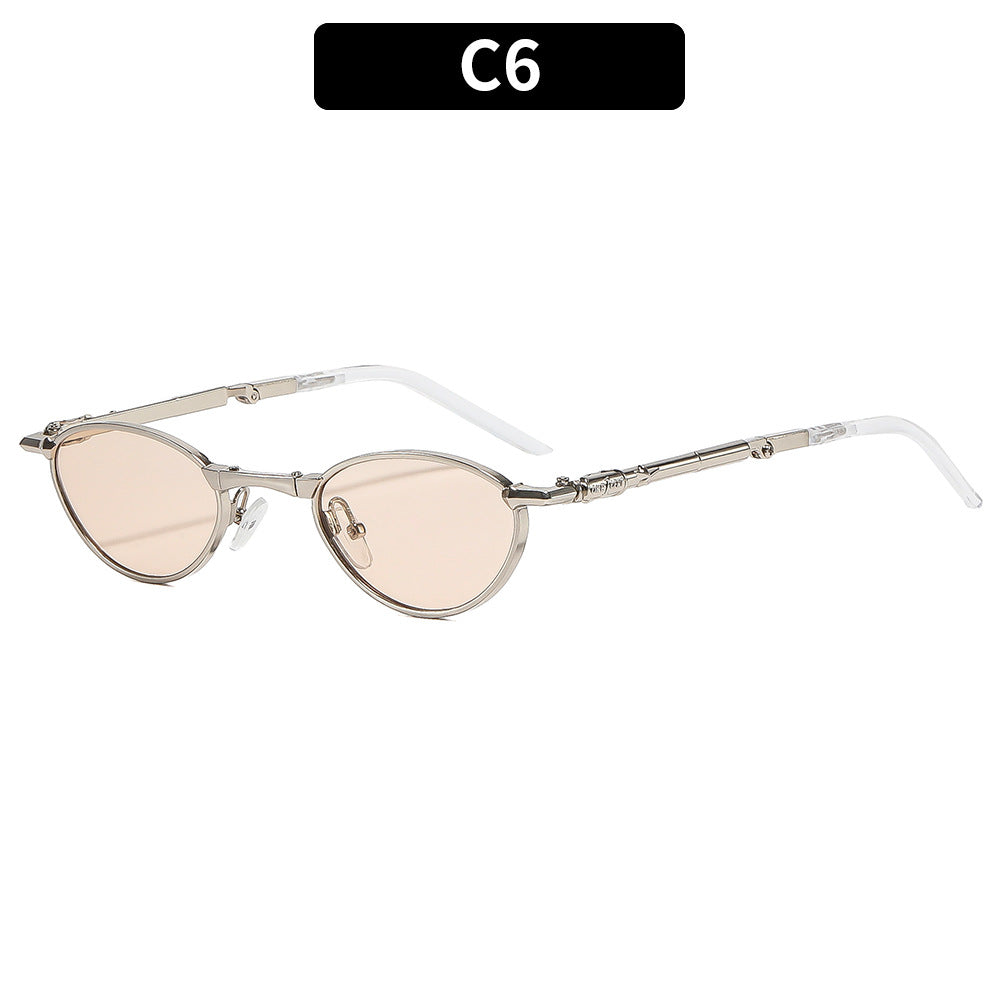 Elegant Retro-Inspired Cat-Eye Glasses