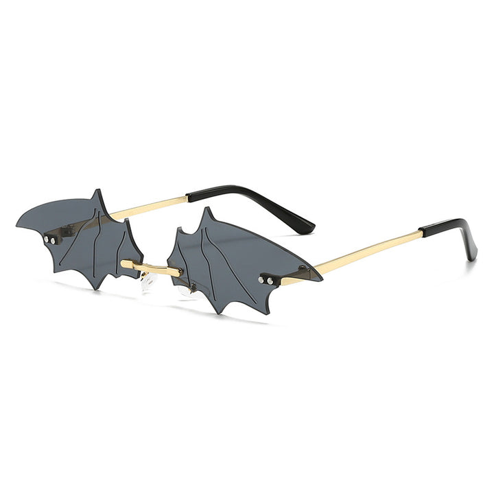 Women's creative and eye-catching sunglasses with bat design Kalsten
