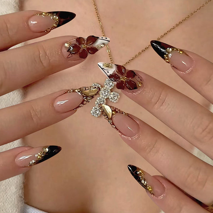 Premium Decorative Press-On Nails Kalsten