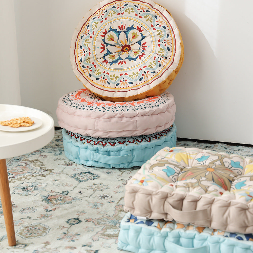 Round seat cushion with mandala print, thickly padded floor seating mat and carrying handle Kalsten