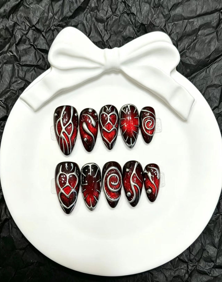 Artistic Nail Art Press-On Nail Set with Charming Glitter Accents