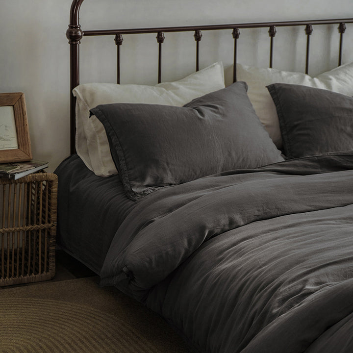Luxurious stonewashed linen bedding set with a soft feel and hotel closure