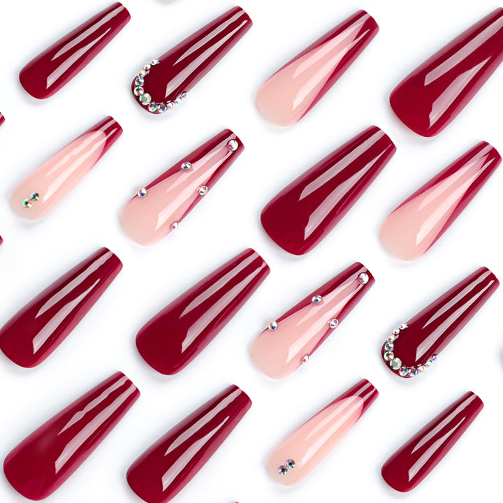 Glamorous artificial nails with elegant accents Kalsten