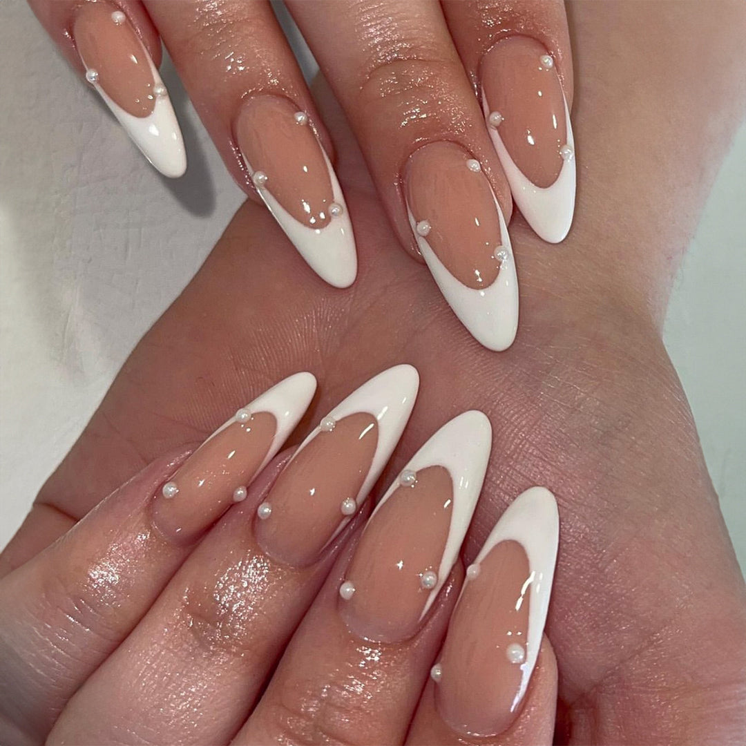 Artificial nail set with elegant tips and pearl decorations Kalsten