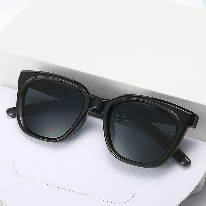 Fashionable Square Frame Sunglasses Kalsten