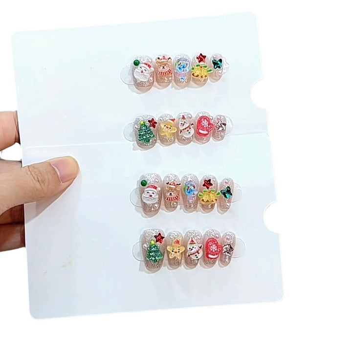 Holiday-Themed Press-On Nail Art Collection Kalsten