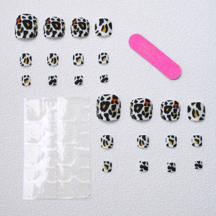 Playful Leopard Print Press-On Nails Kalsten