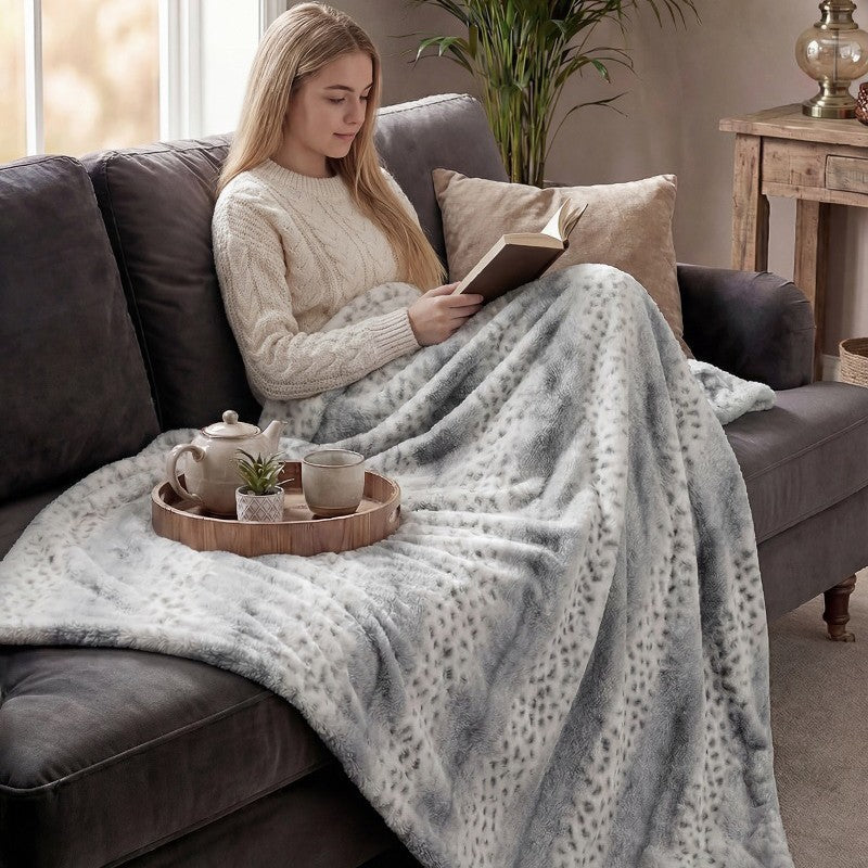 Home Decorative Plush Throw