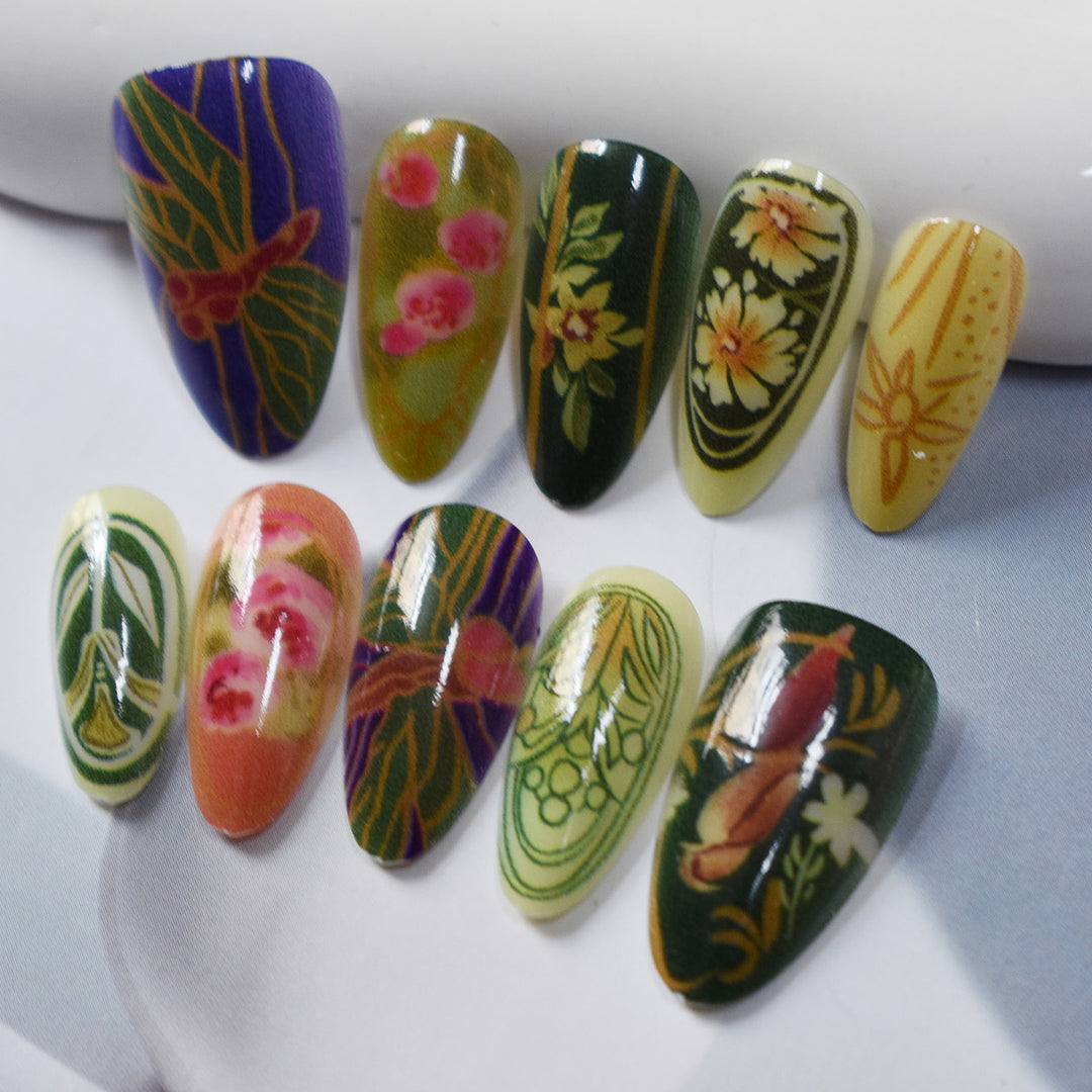 Elegant Artistic Nail Art Set Kalsten