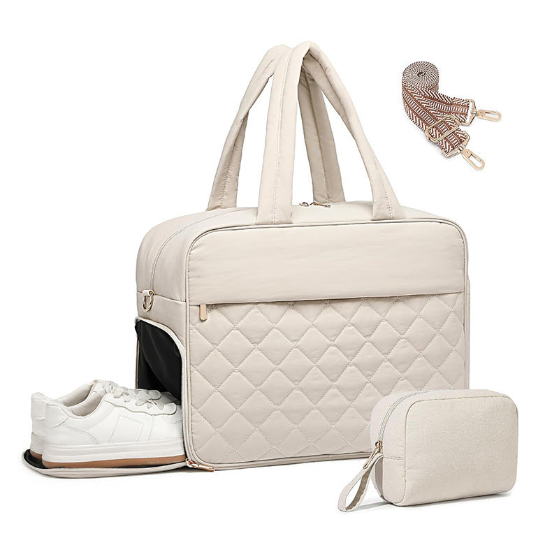 Multifunctional sports and travel bag with separate shoe and cosmetic pouch Kalsten