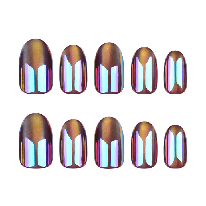 Shiny nail art with holographic effect Kalsten