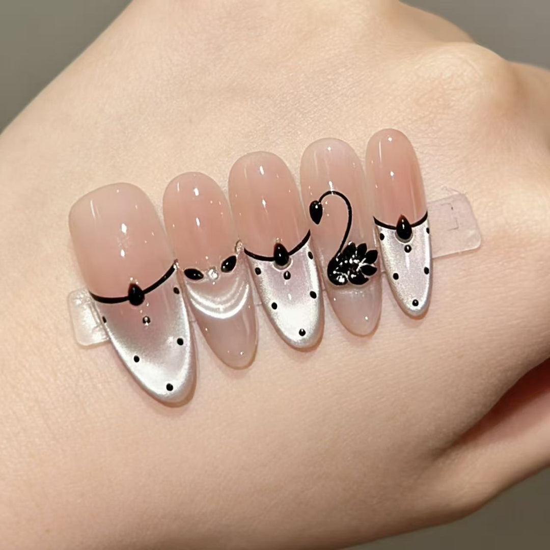 Artistic Swan-Design Press-On Nails Kalsten