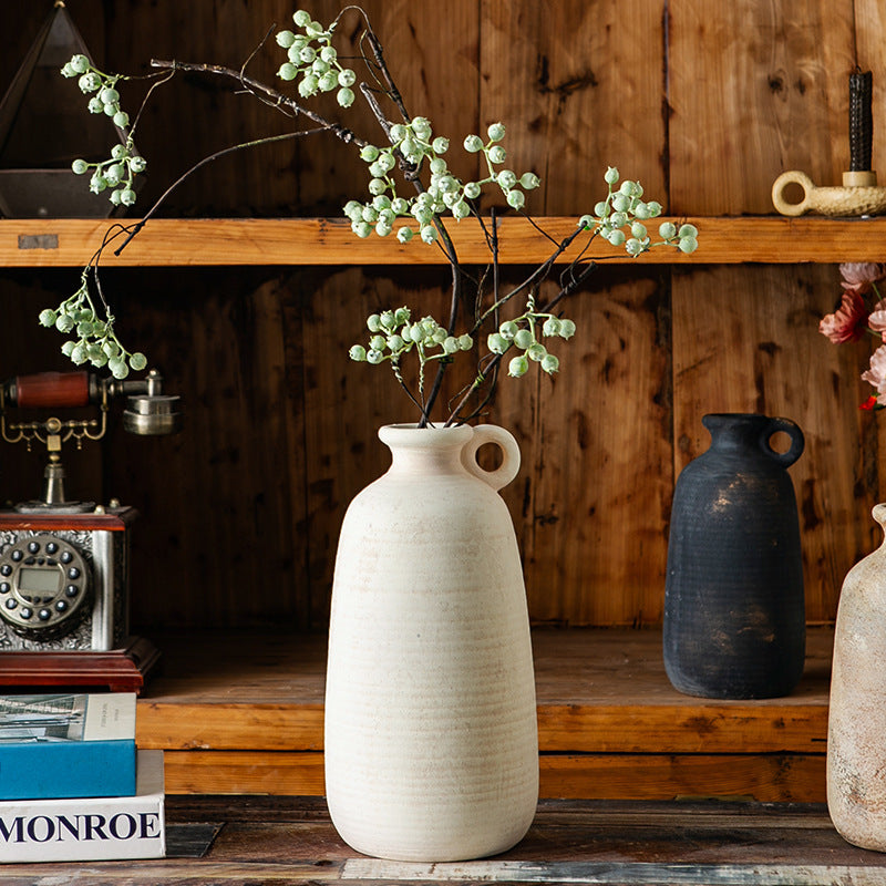 Decorative ceramic vase Kalsten