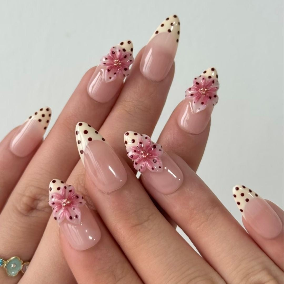 Artistic Floral Design Press-On Nails Set Kalsten