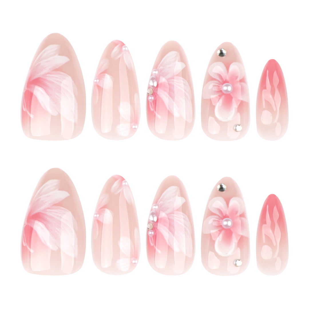 Artistic Nail Extensions with Floral Design Kalsten