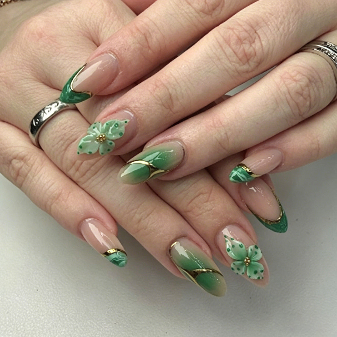 Artistic Floral and Gem-Embellished Press-On Nails Kalsten