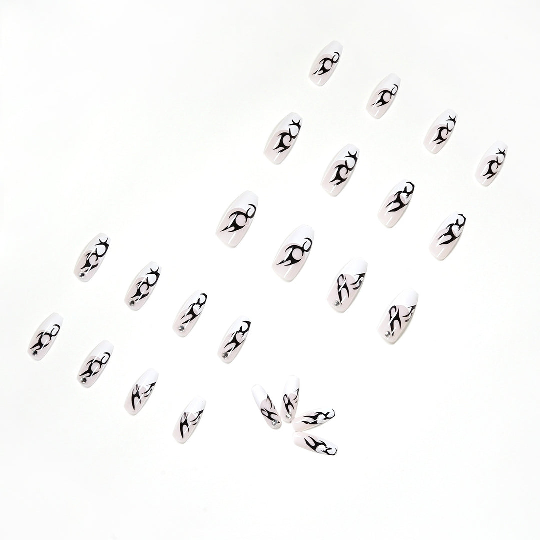 Elegant Artificial Nails with Decorative Black and Glitter Accents Kalsten