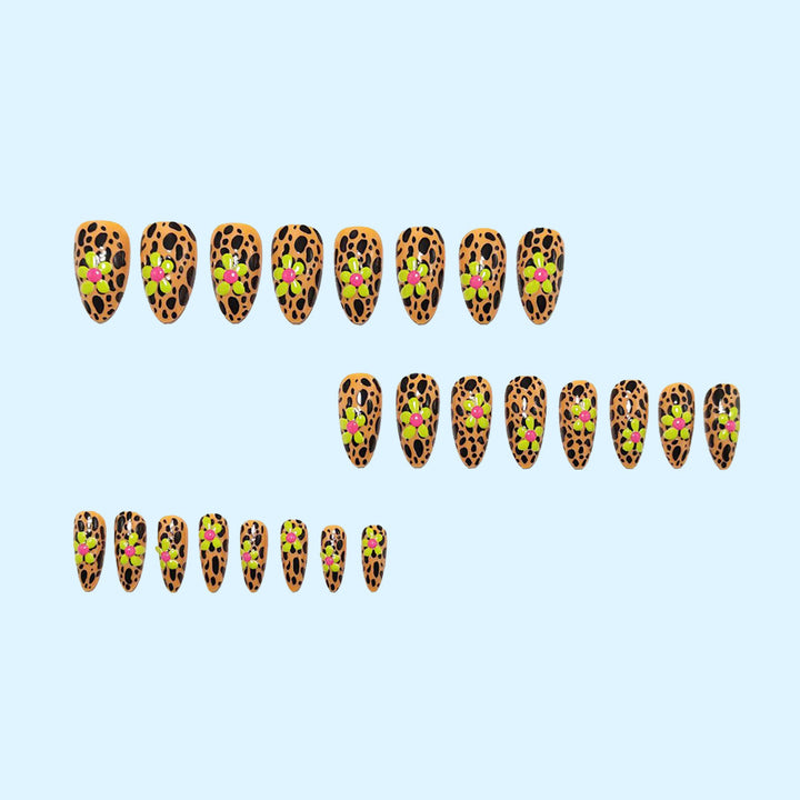 Artificial nails in modern animal patterns with floral accents Kalsten